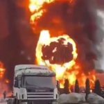 Головний нафтовий хаб РФ палає другу добу поспіль