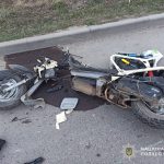 У Дрогобичі внаслідок зіткнення з автомобілем травмований 19-річний мотоцикліст