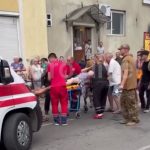 В Центрі Дрогобича на пішохідному переході збили жінку, водій втік (Відео)