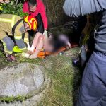 В Меденичах серед ночі рятувальники витягнули з колодязя травмовану жінку