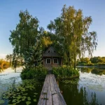 Туристичні перлини Житомирщини: маршрути для осінніх мандрівок
